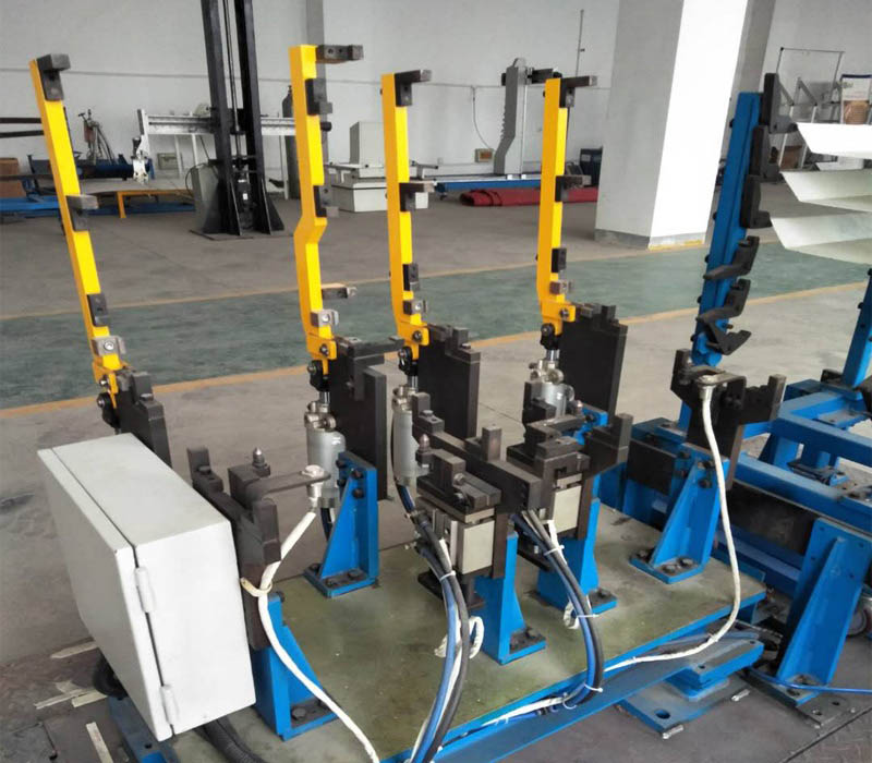 斗桿焊接變位機(jī)工裝