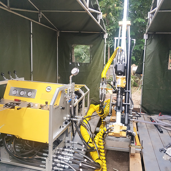 模塊化勘探鉆機(jī)